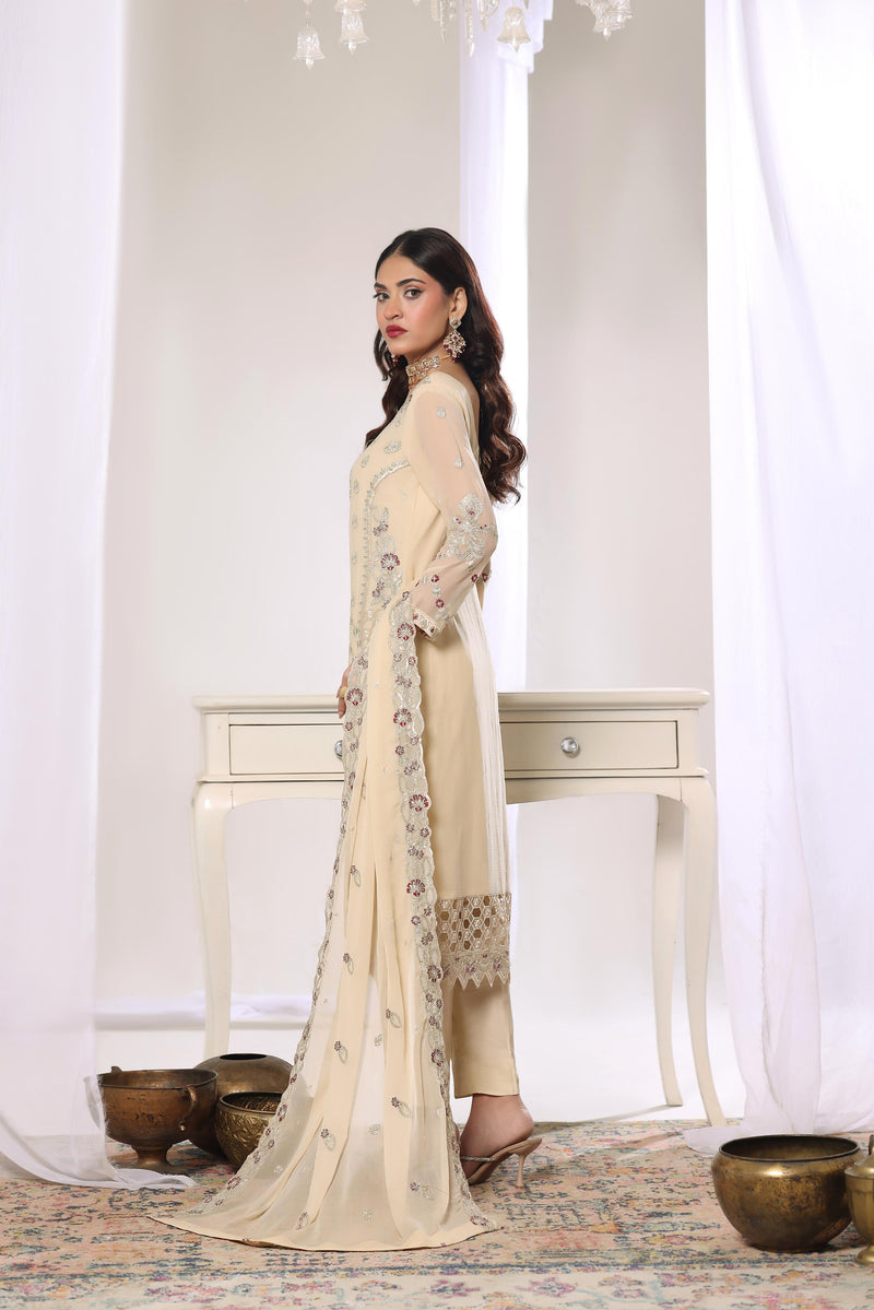 NISA LUXE – Warm Ivory